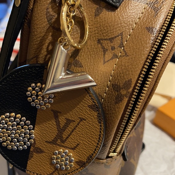Rare Louis Vuitton Reverse Monogram City Lights Keychain -Collector's Dream! - Picture 3 of 3